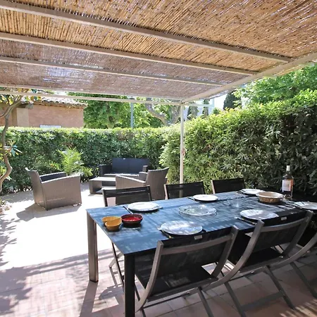 Maison T4 - 6 Pers - Climatisation - Jardin By Interhome * Sainte-Maxime